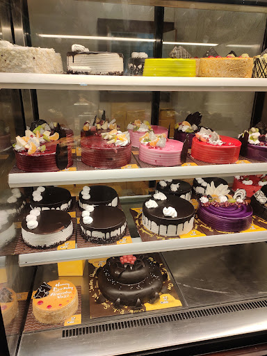 CakeBee - Your Favourite Bakery & Cake Shop