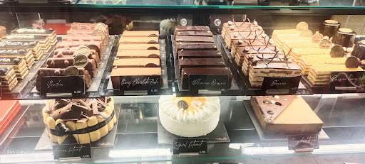 Amote Patisserie and Chocolates