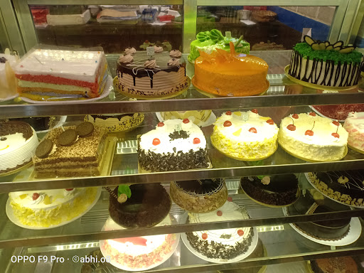 Monginis Cake Shop