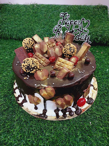 Anika-the-big-bakery-shop