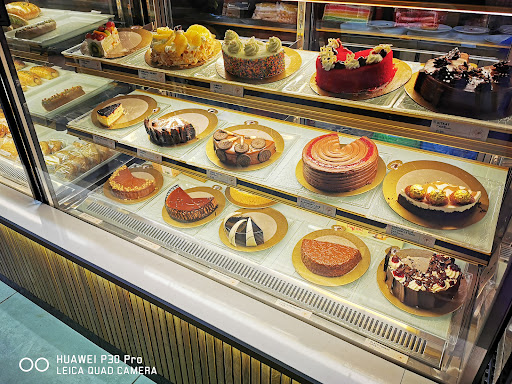 NIK BAKER'S