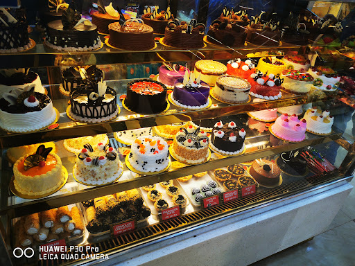 Sahni's Bakery