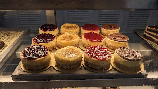 MS BOURGEON | CAKE SHOP IN KOLHAPUR | BEST CAFE IN KOLHAPUR