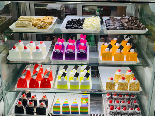 Raana Cakes