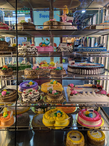 Safa Bakers & Sweets