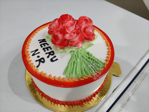 Cake Lake Bakery Cafe