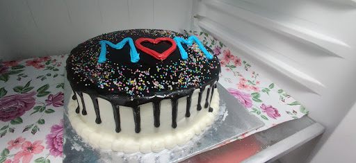 Smile bakery