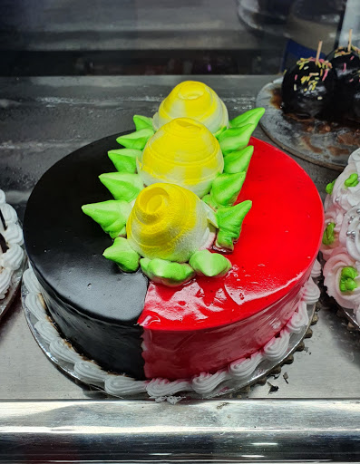 BAKE OFF | Cake Shop in Bhagalpur | Birthday Cake | Anniversary Cake | Best Cake Shop Near me