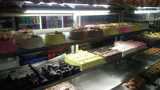 Thom’s Bakery