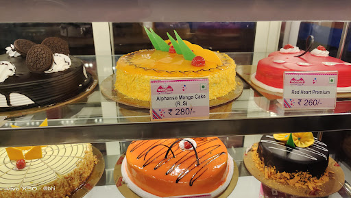 Monginis Cake Shop