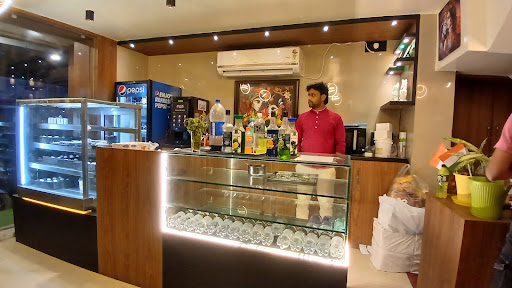 Anadi Bakery