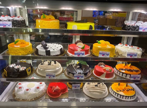 Monginis Cake Shop