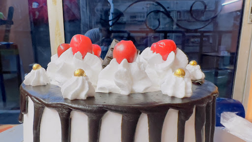 KD Baker’s- Taste 'n' Treat