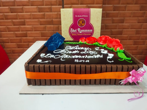 Shri Ramanaas Bakery and sweets & chats