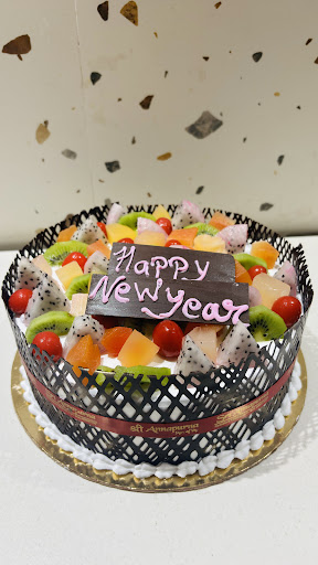 Flour & Beans (Best Cake Shop in Varanasi | Best Bakery in Varanasi | Cafe in Varanasi)