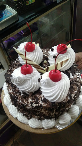 Daksh Bakers - Best Cake in Bareilly Bakery & Cafe