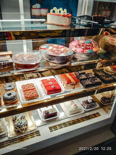 BMAC by Kasey: BAKE ME A CAKE, Bakery and Cafe Mathura