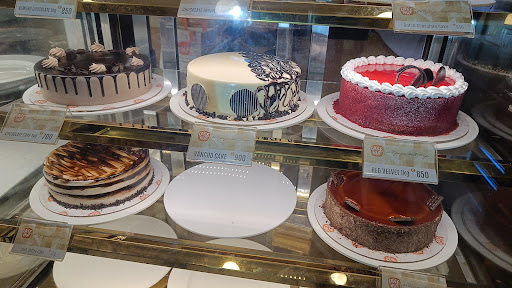Cake Hut