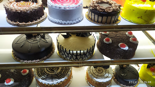 LOYANS Bakery & Confectionery
