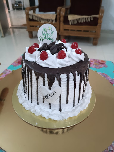 CHARMI BAKE AND CAKE