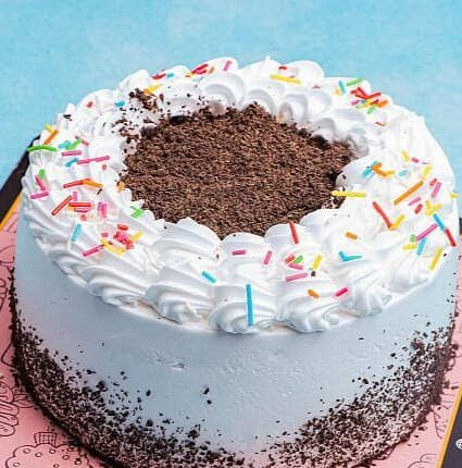 MEE BAKERS-Cakes/Pastry/Breads/Cookies/Flowers Delivery In Moga
