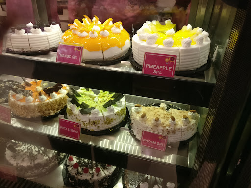 Aahaar Cake Of The Day