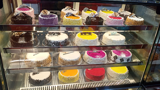 V CAKE HOUSE Mandya