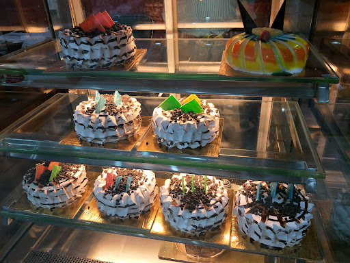 Paris Bakery, Station Road