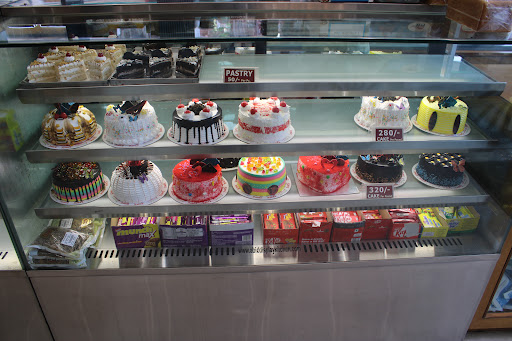 Pasand Namkeen & Bakery | Bakery Shop in Satna | Cakes Shop Satna