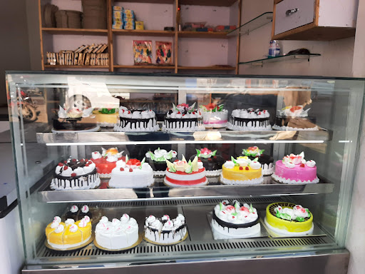 Katariya Bakery: Cake Shop Rewa
