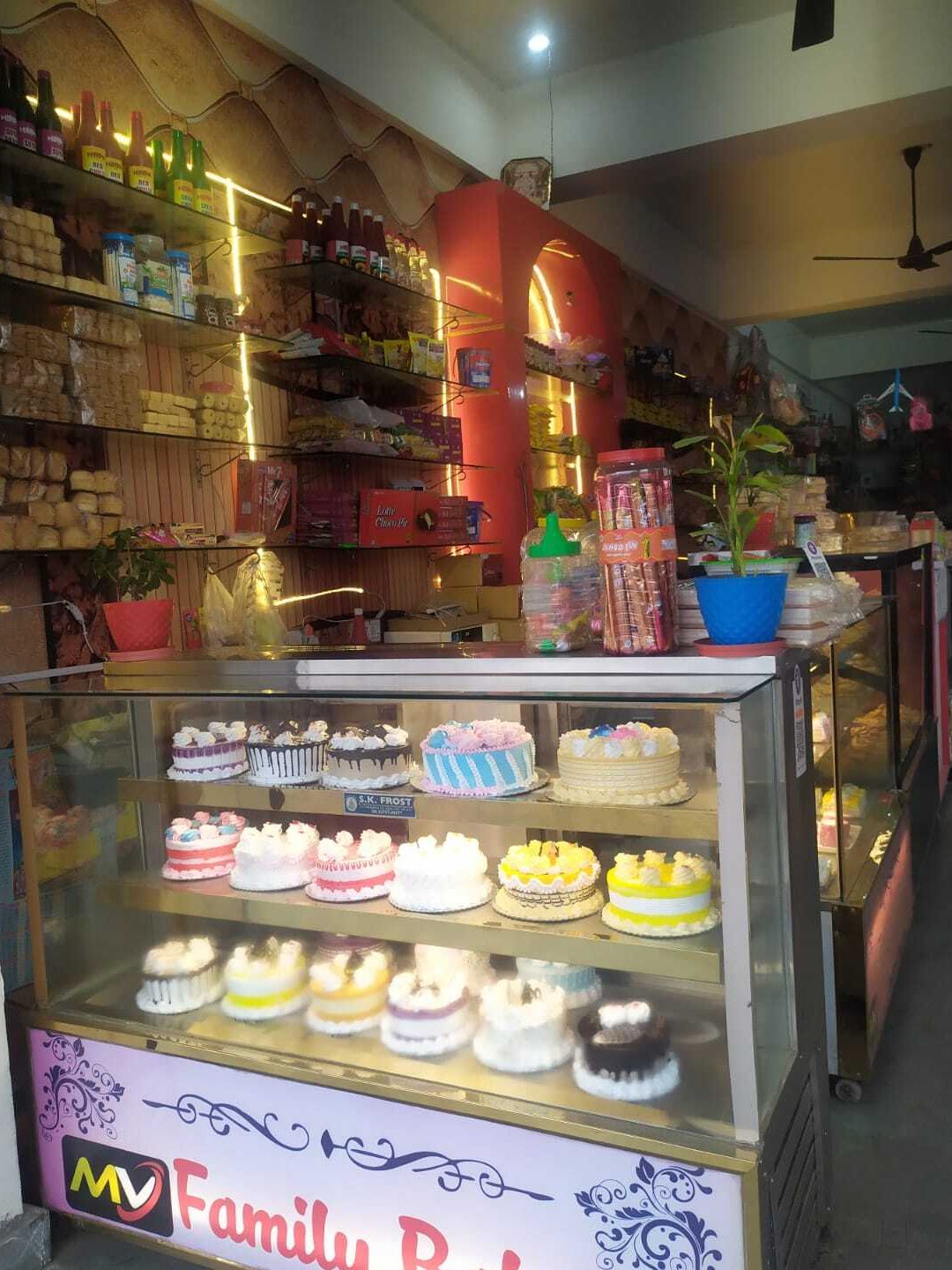 discover the best cake shop in una india a sweet guide to local delights