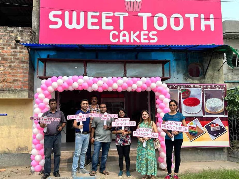 indulge your sweet tooth discovering the best cake shop in west bengal india